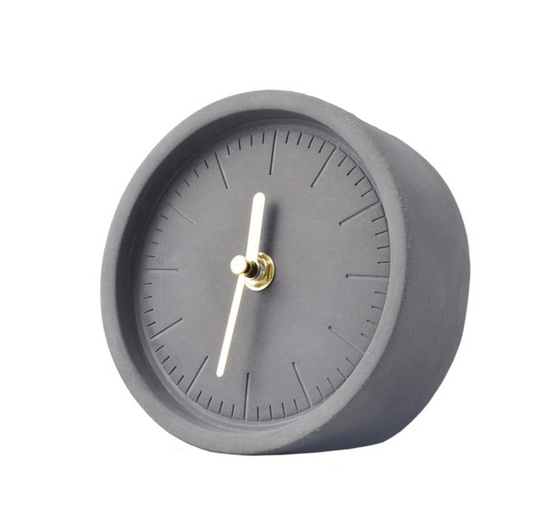 Horloge de Bureau Nordique en Ciment 4