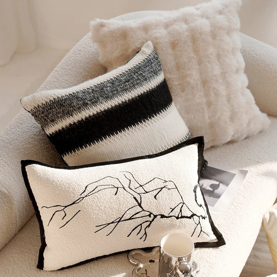 Housse de Coussin Brodée Style Chinois pour Femme 1