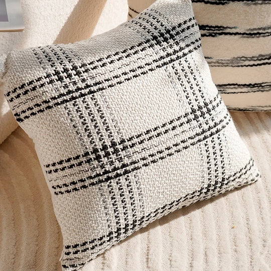 Housse de Coussin Brodée Style Chinois pour Femme 3