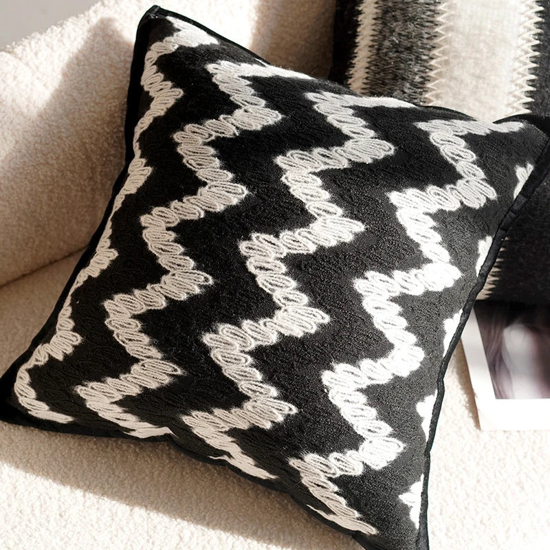 Housse de Coussin Brodée Style Chinois pour Femme 5