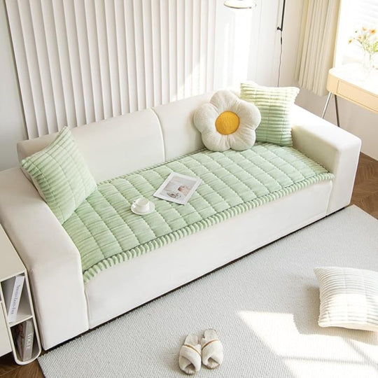 Housse de canapé à bords plissés pour un style chaleureux 7