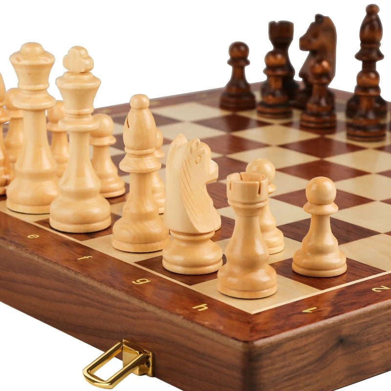Jeu d'échecs en bois pliable pour enfants 4