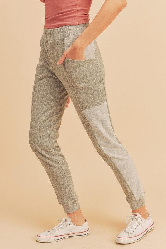 Joggers Homme Taperés avec Poches à Rabat en Mélange de Coton et Polyester 6