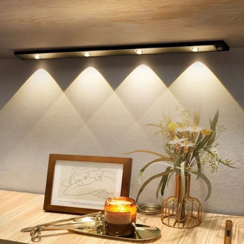 Lampe LED d'armoire sans fil avec capteur de mouvement 3