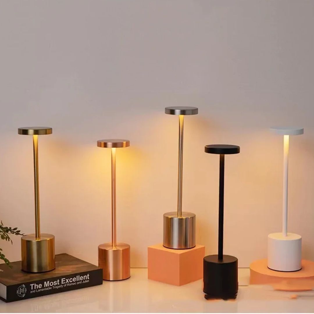 Lampe de Bureau LED Moderne 6