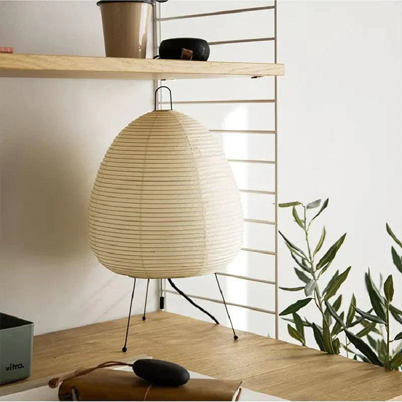 Lampe en papier d'inspiration japonaise 8