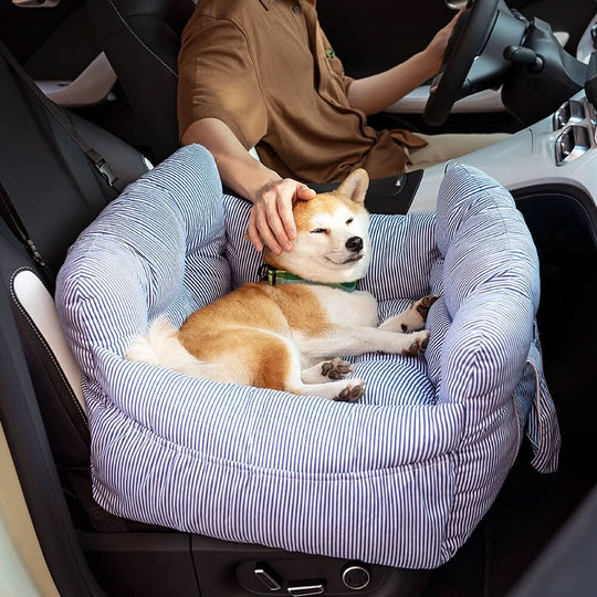 Lit pour Chien avec Ceinture de Sécurité et Base Antidérapante 26