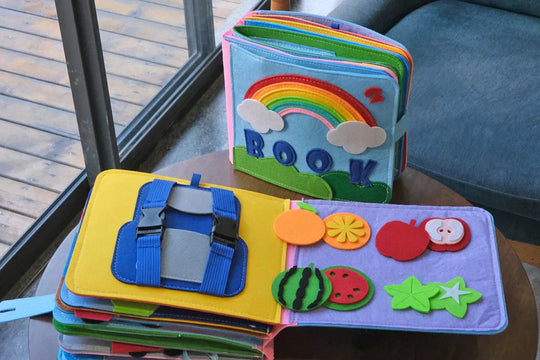 Livre Éducatif Montessori Interactif pour Enfants 2-5 Ans avec Histoires et Activités 6
