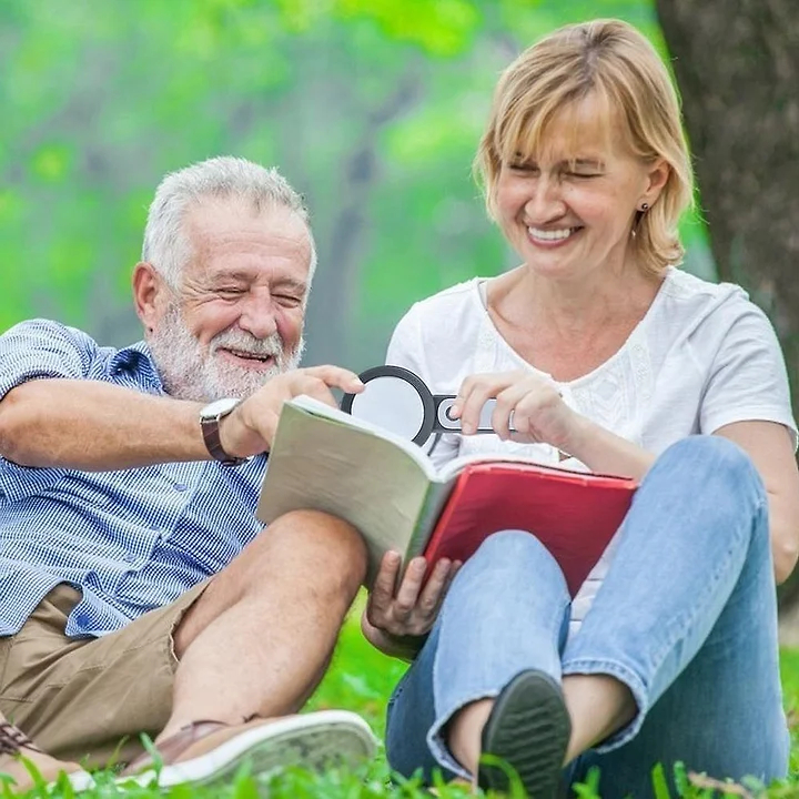 Loupe Portable 30x Pratique pour Seniors 1