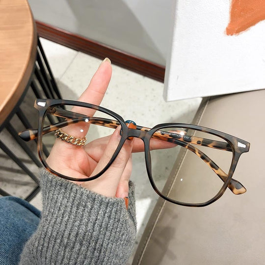 Lunettes de dioptrie pour myopes au design moderne 9
