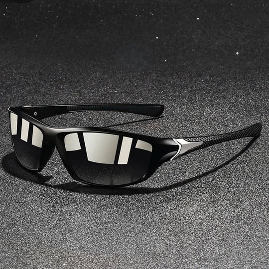Lunettes de soleil sport avec verres polarisés 12