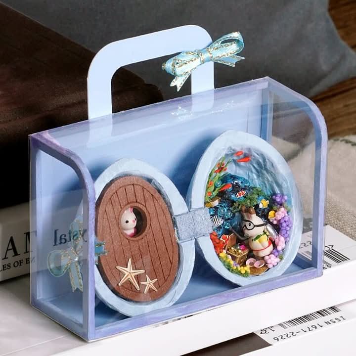 Maison de Poupée Miniature Éclairée en Coquille de Noix 16