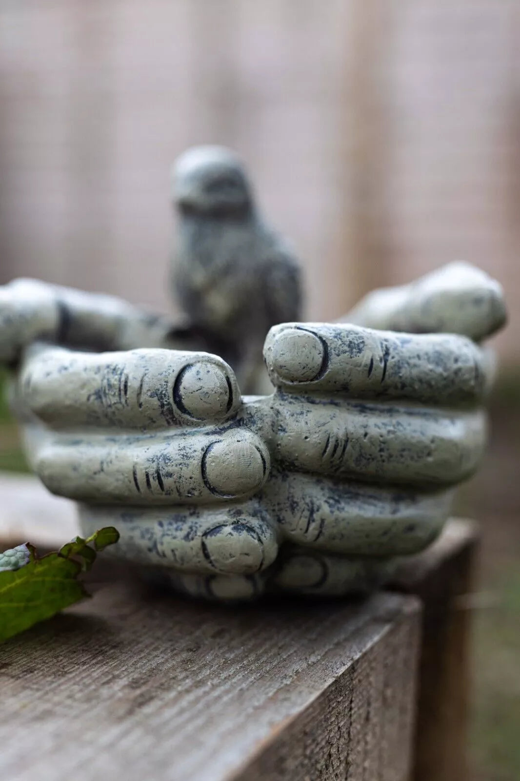 Mangeoire à Oiseaux Décorative pour Jardin en Résine Style Unique 3