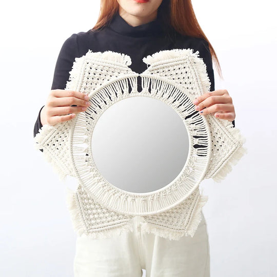 Miroir mural décoratif style macramé pour intérieur 1