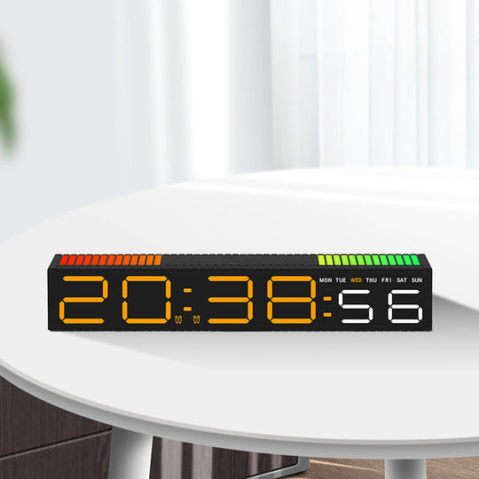 Montre numérique multifonction avec calendrier et affichage du jour 4
