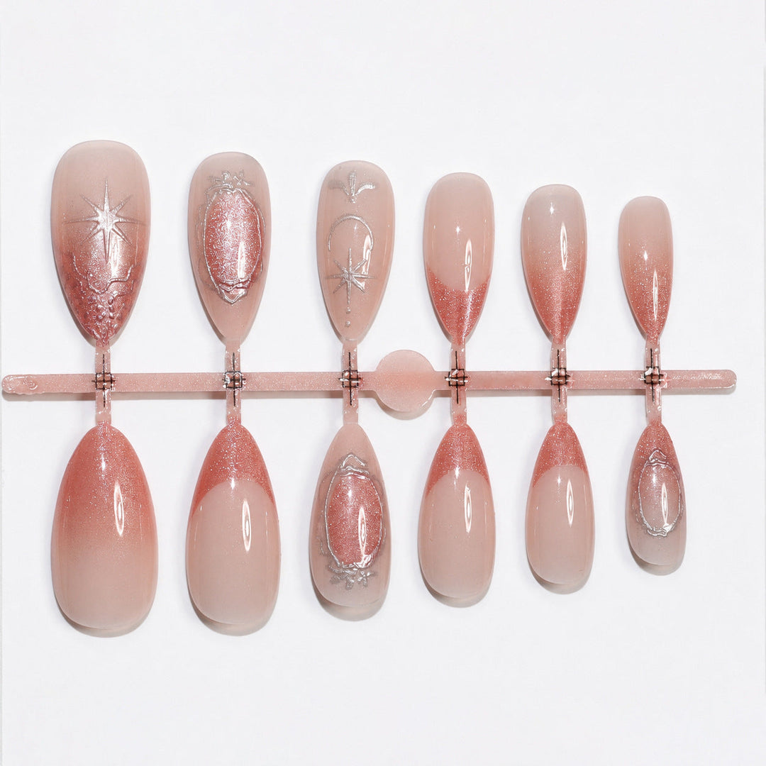 Ongles Artificiels Femme Style Chic et Polyvalent 1