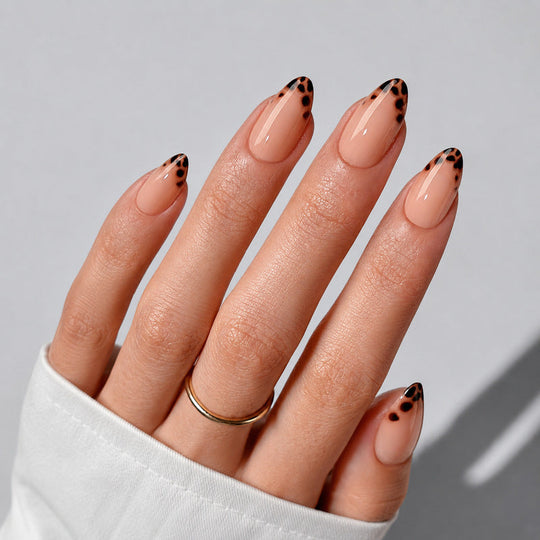 Ongles à Pression Femme avec Motifs Animaliers Modernes 1