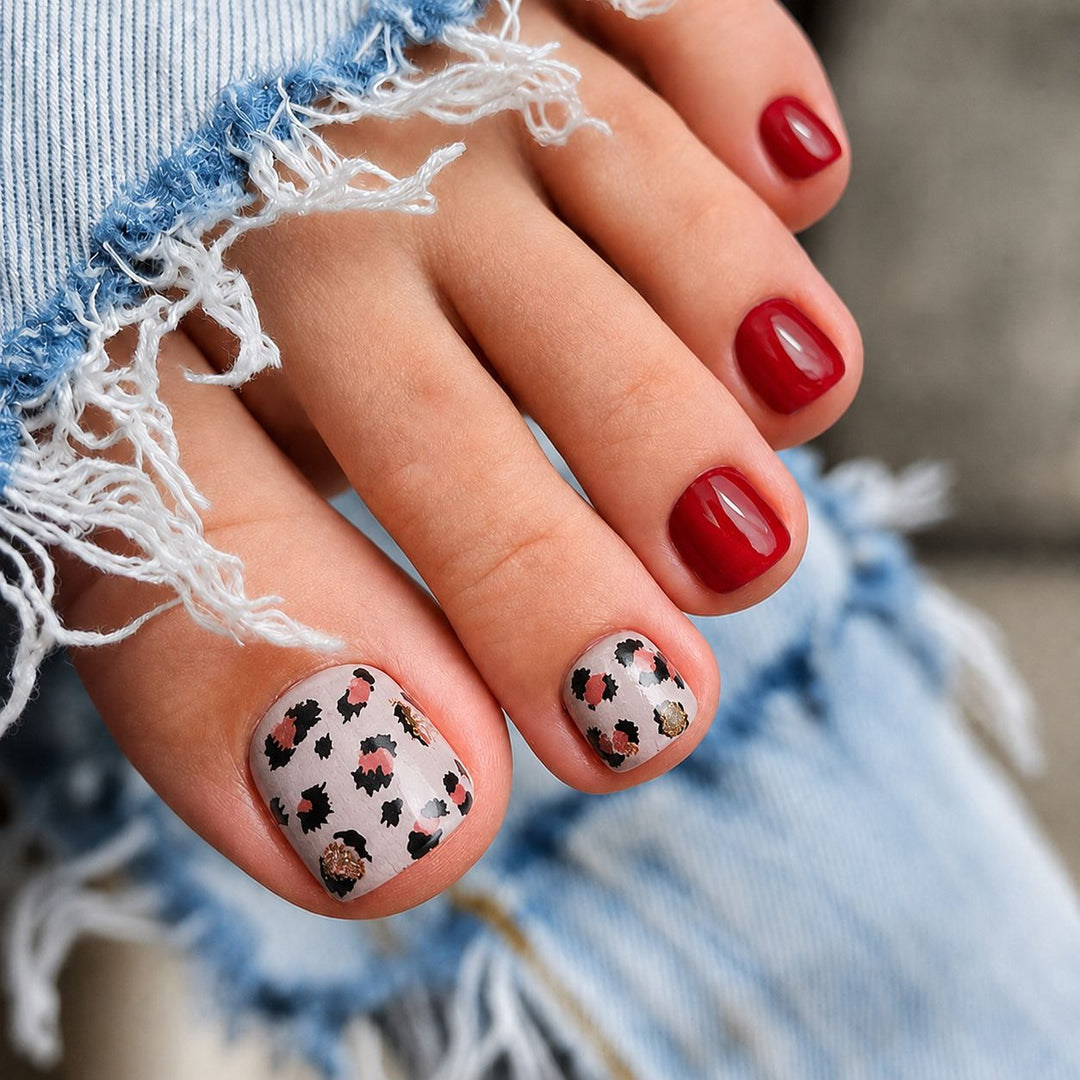 Ongles artificiels autocollants pour femmes style moderne 1