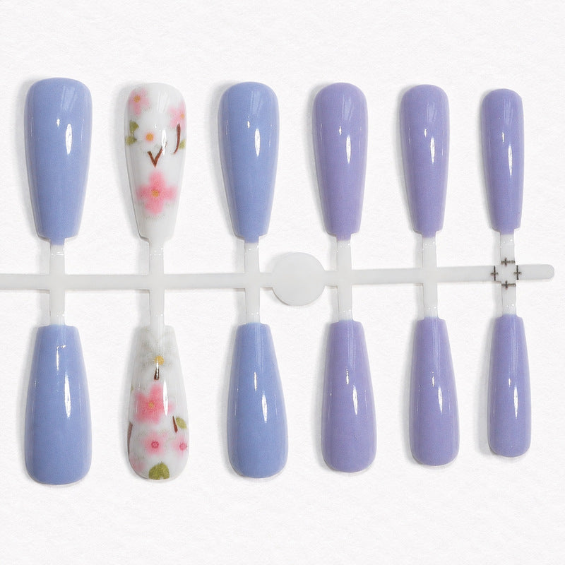 Ongles artificiels design varié pour femme 1