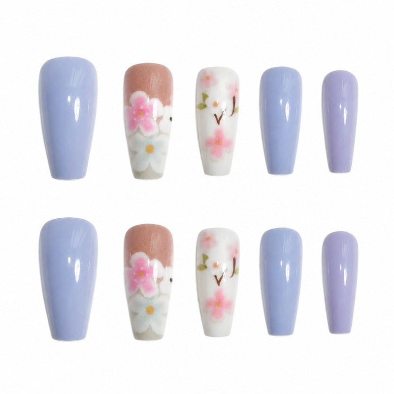 Ongles artificiels design varié pour femme 2