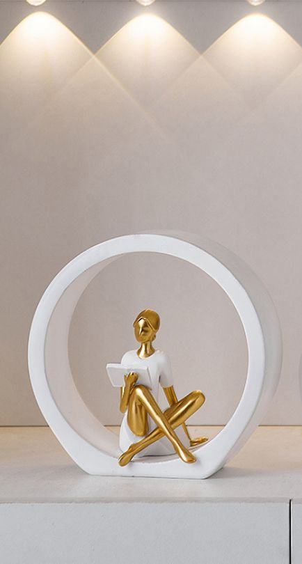 Ornement de Bureau Fille Moderne 1