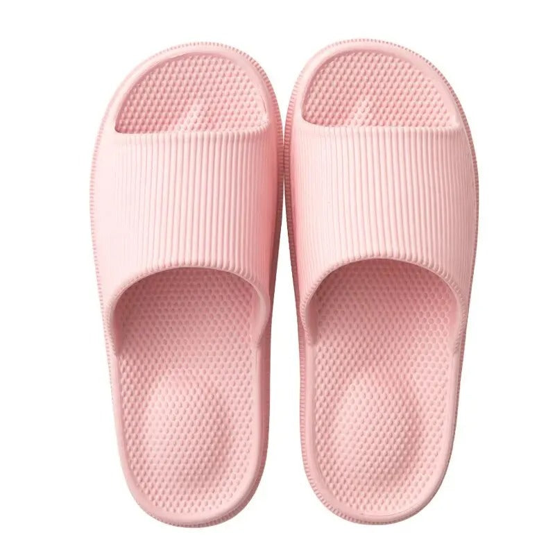 Pantoufles à talons confortables pour un usage quotidien 1