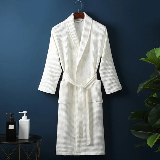 Peignoir Femme Confortable Coupe Généreuse pour Détente à la Maison 0