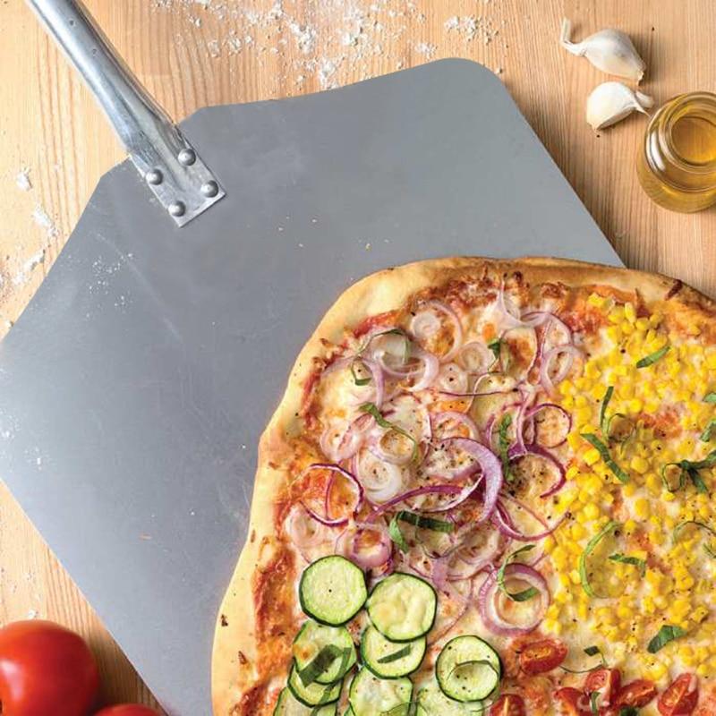 Pelle à Pizza en Métal avec Manche en Bois 1