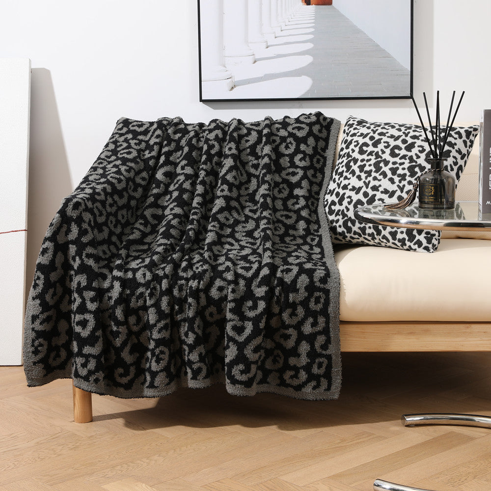 Plaid Imprimé Léopard pour Femme Style Confort et Élégance 1