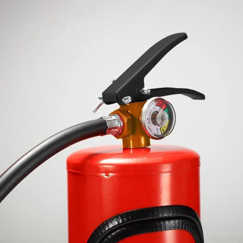 Porte-bouteille Original en Forme d'Extincteur 5
