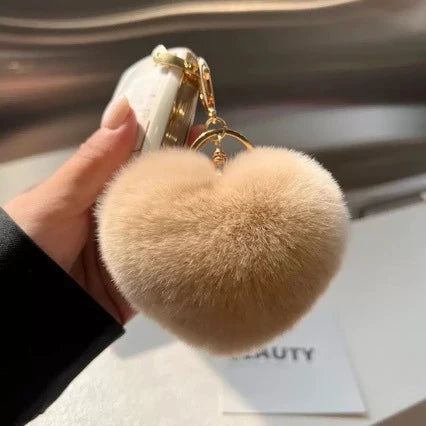 Porte-clés Femme en Peluche Forme Cœur Douceur et Charme 2