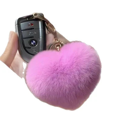 Porte-clés Femme en Peluche Forme Cœur Douceur et Charme 4