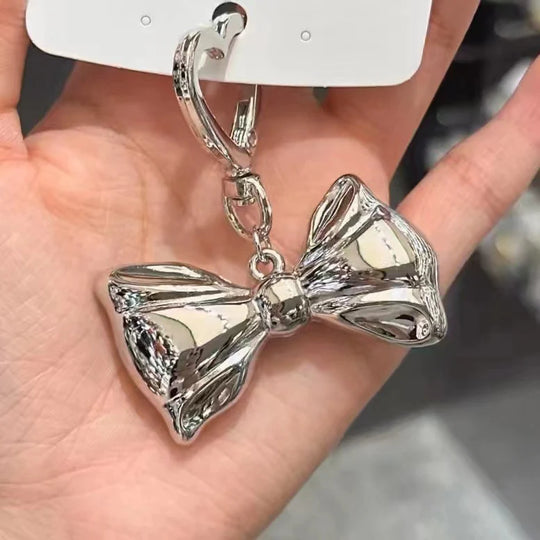 Porte Clés Femme Cœur avec Nœud Décoratif Élégant 1