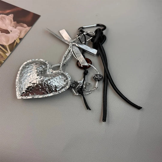 Porte Clés Métallique Cœur Chic et Pratique 4