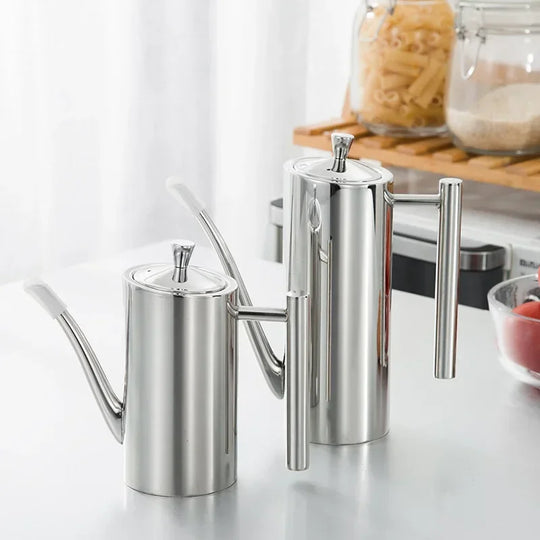 Pot à huile en acier inoxydable avec bec verseur 3