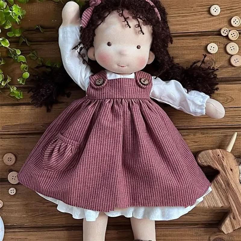 Poupée Waldorf Amorella Avec Accessoires Pour Jeux Créatifs 11