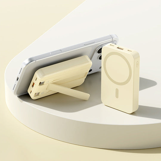 Powerbank portable avec support intégré et fonction magnétique 4