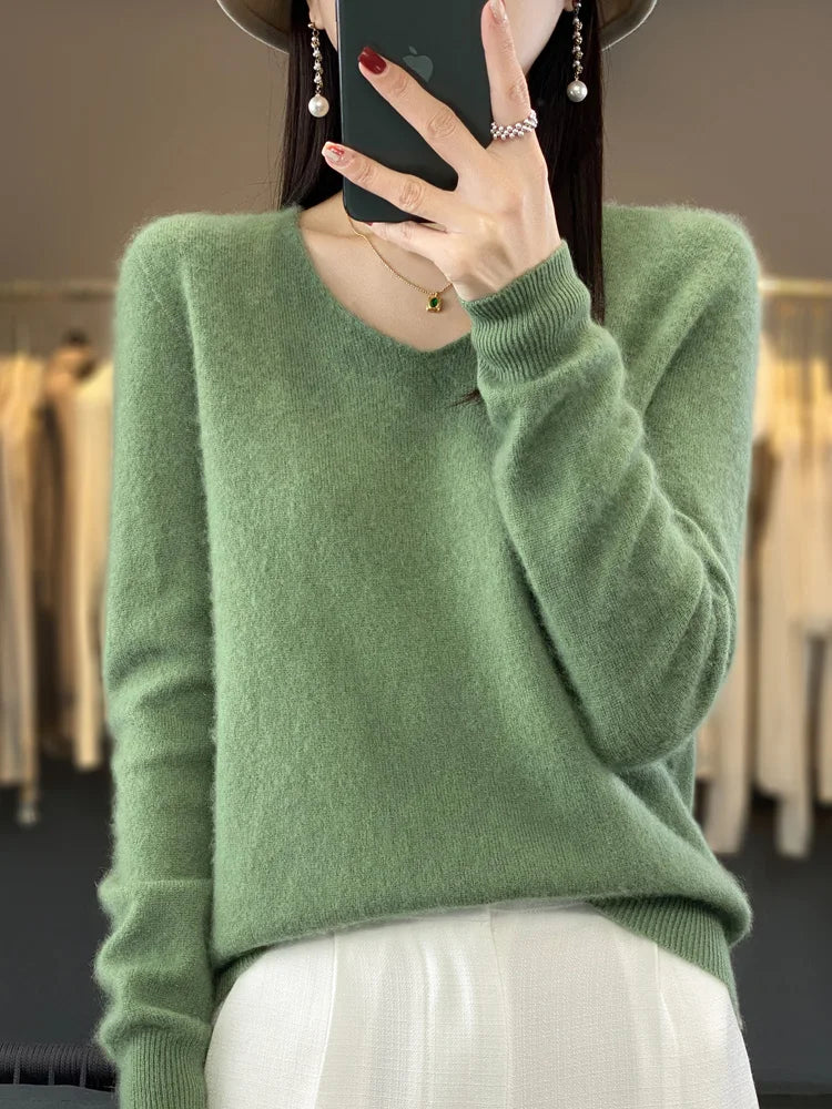 Pull Femme Col V Manches Longues en Laine Merino Douce 11