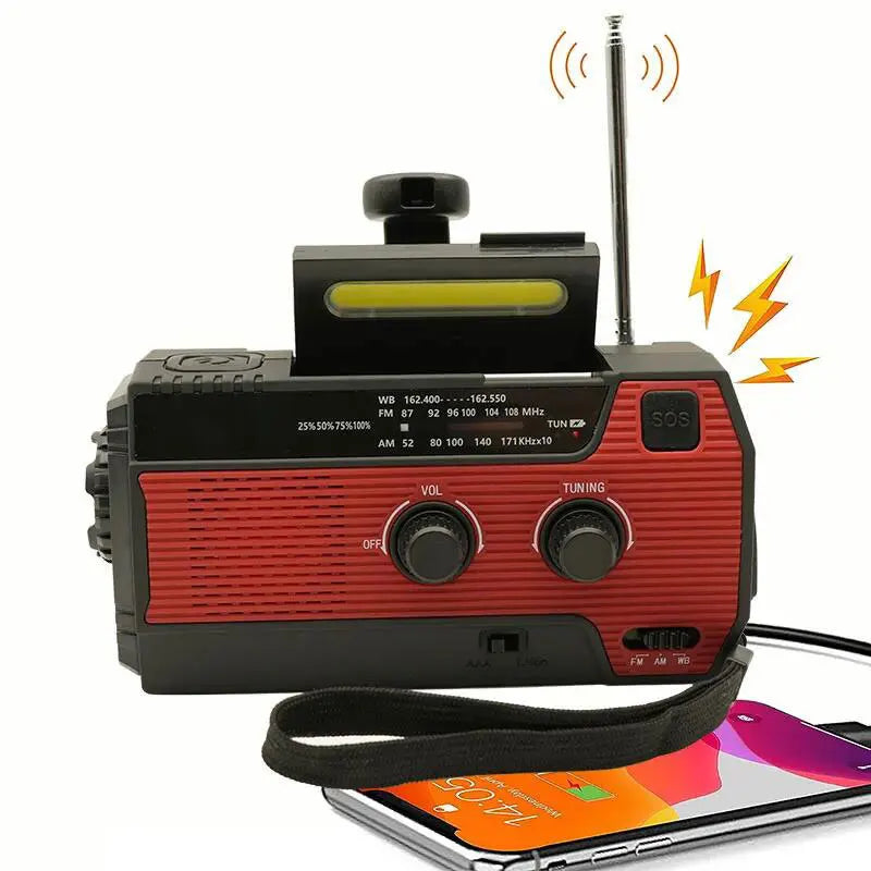 Radio d'urgence Solaire avec Lampe de Poche LED 11