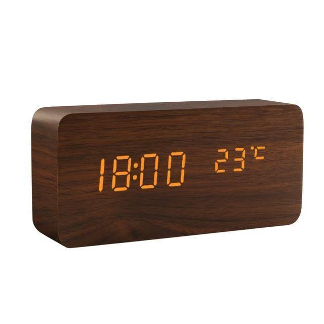 Réveil LED en Bois Design Moderne 10