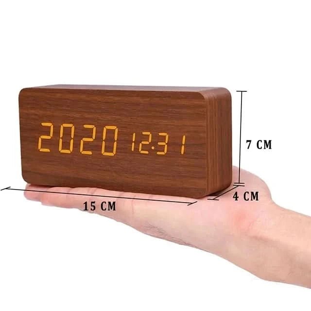 Réveil Matin LED Bois Design Rétro avec Alarmes Personnalisables et Affichage de Température 6