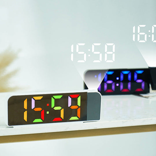 Réveil à projection avec affichage LED coloré 3
