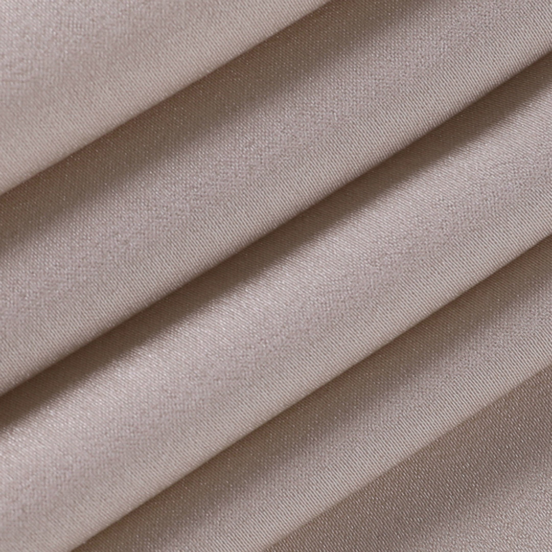 Robe Femme Élégante à Fente Haute en Tissu Doux 6