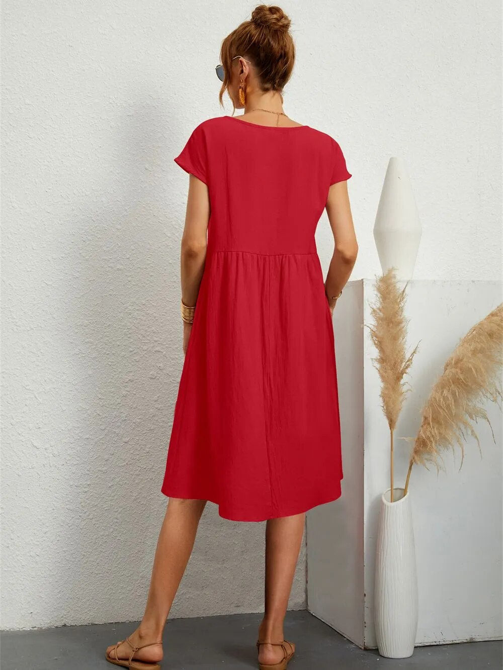 Robe Moderne Femme Élégante en Tissu de Qualité 1