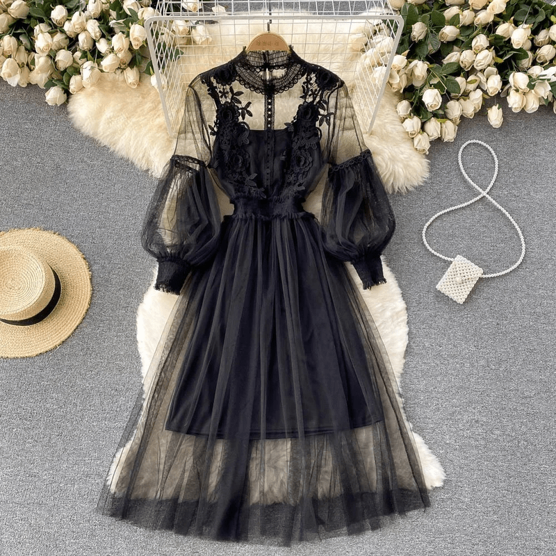 Robe de Soirée Femme Col Montant Accents Floraux 7