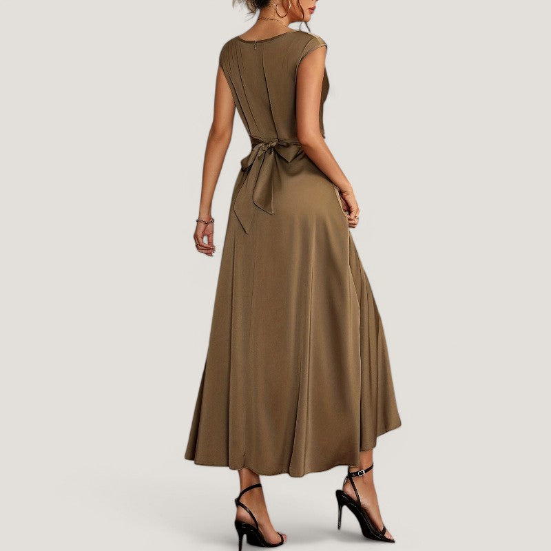 Robe de Soirée Sans Manches Femme Satinée Élégante 4