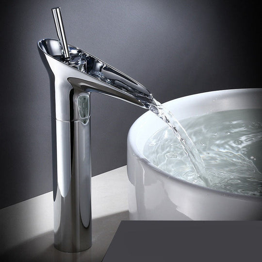 Robinet de Salle de Bain Antique à Bec Cascade Design Classique 8