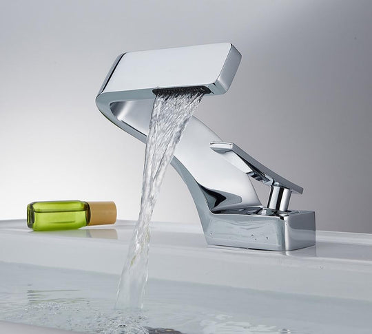 Robinet incurvé moderne pour cuisine et salle de bain 0