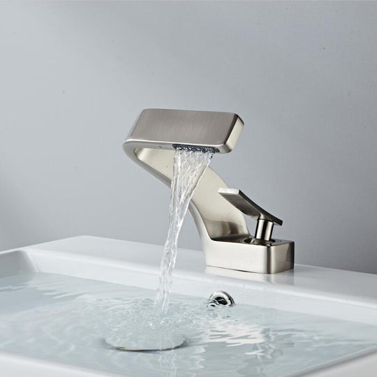 Robinet incurvé moderne pour cuisine et salle de bain 3