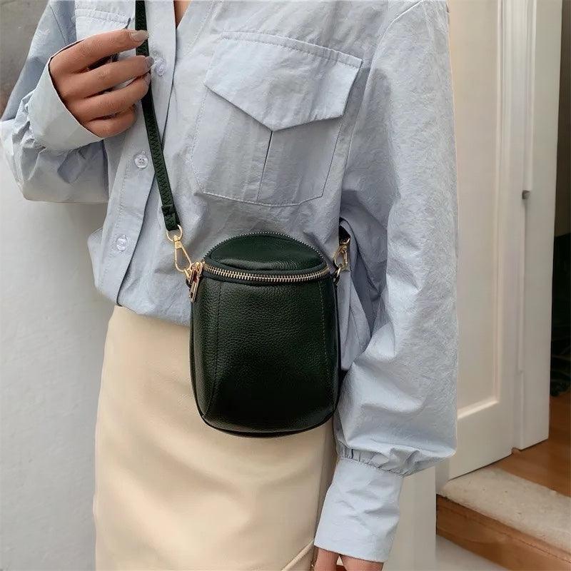 Sac Bandoulière Femme Compact Cuir Vegan Design Moderne 4